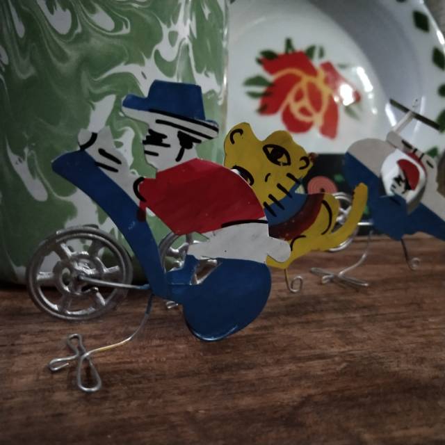 Gasing Timah Motor BESAR.Mainan LANGKA Gangsingan Roda Sepeda.Aneka. MURAH.