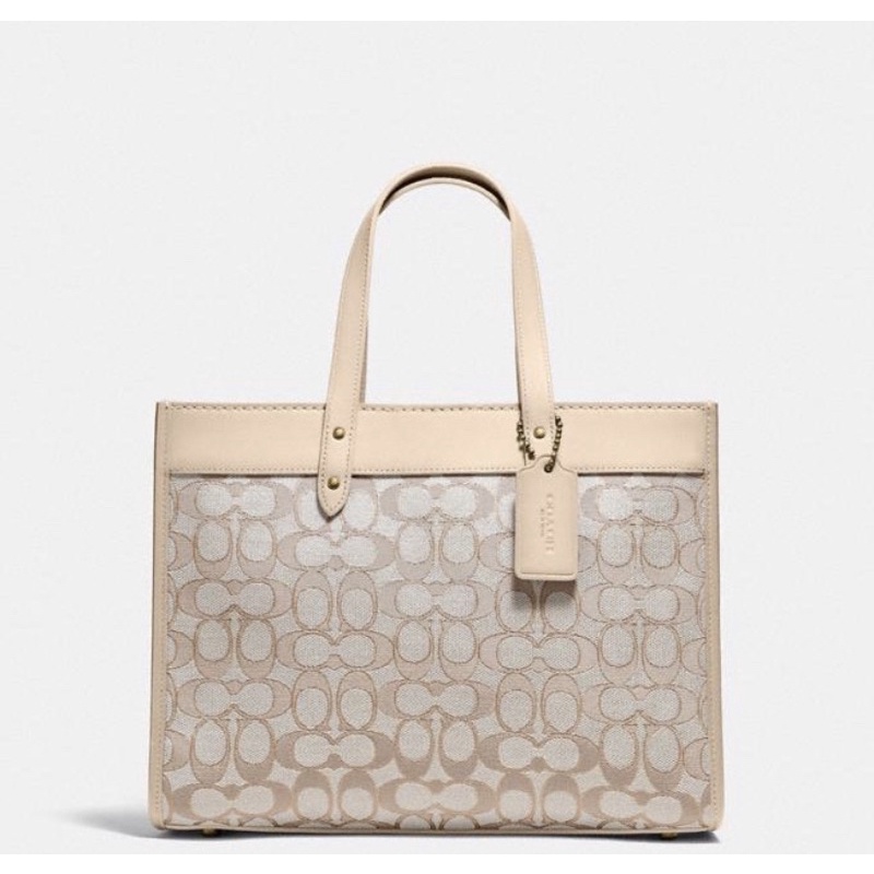 Coach Field Tote 30 In Signature Jacquard (C3282)