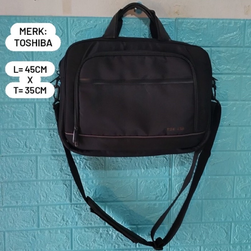 PRELOVED TOSHIBA ORIGINAL TAS LAPTOP / TAS KERJA (45x35cm) BEKAS