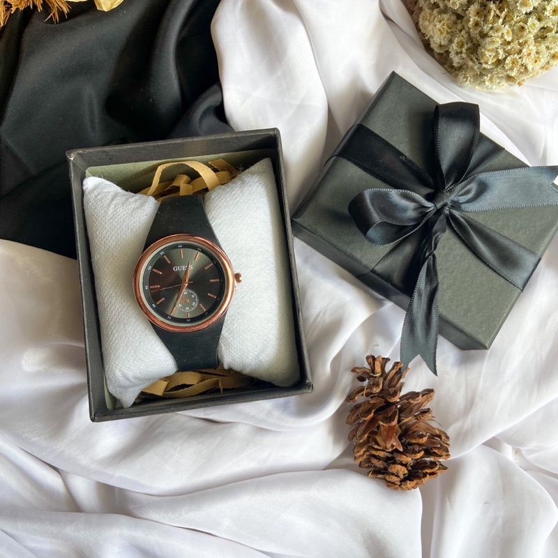 JAM KARET GUE*S KADO JAM KADO ANNIVERSARY VALENTINE HAMPERS GIFT