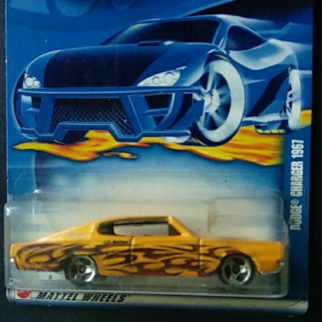 Diecast Hot Wheels Dodge Charger 1967