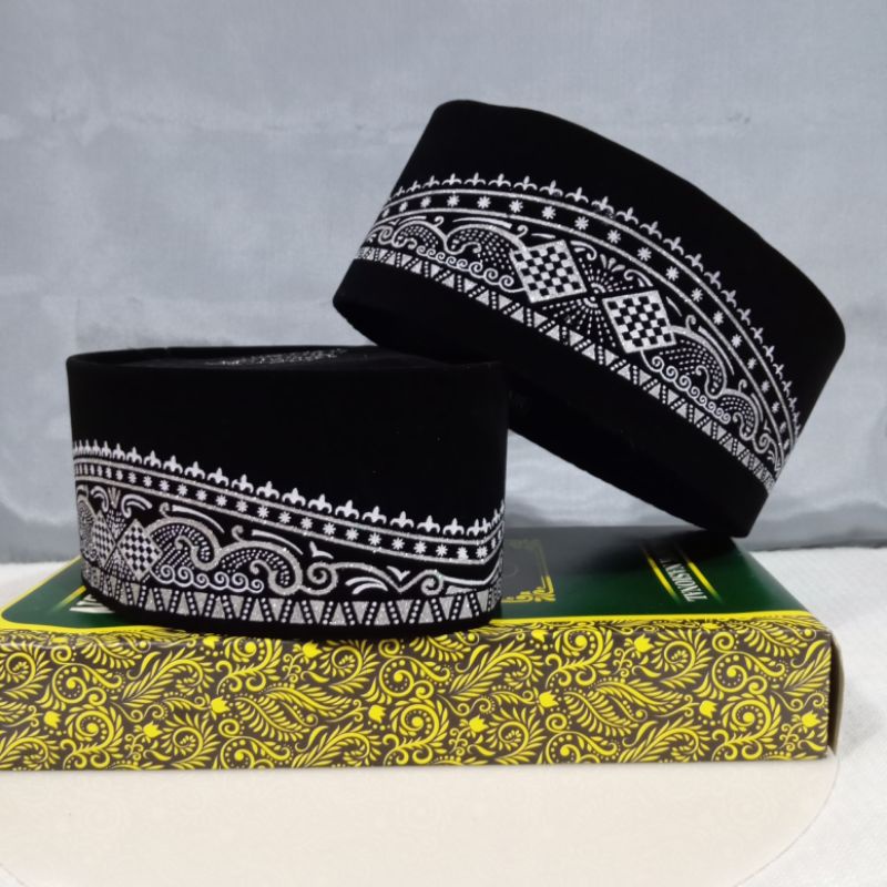 peci songkok kopiah hitam motif batik silver merk presiden/hitam