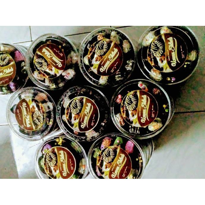 

Kualitas Terbaik Kurma Coklat