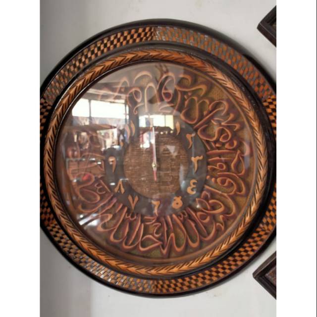 Jam Dinding Ukiran Diameter 75cm