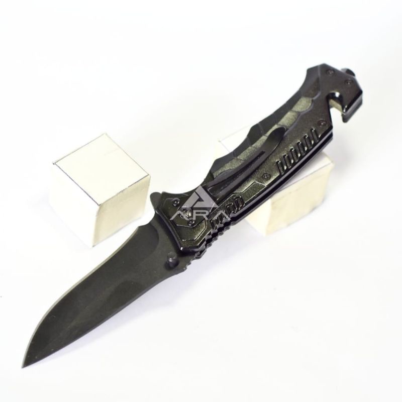 Pisau lipat survival tool cold steel