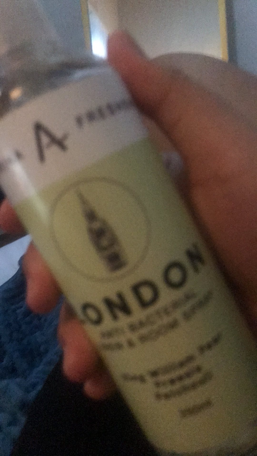 Aquarina Freshener Room Linen Spray Room Spray Parfum Pengharum Ruangan