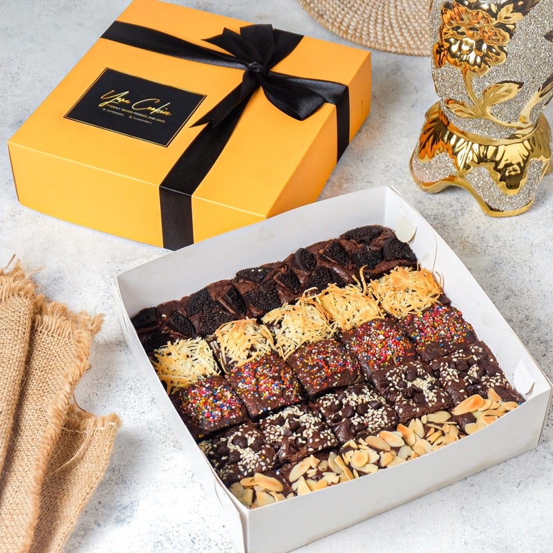 

Fudgy Brownies Cake / Kue Brownies / Brownies Panggang / Shiny Crust