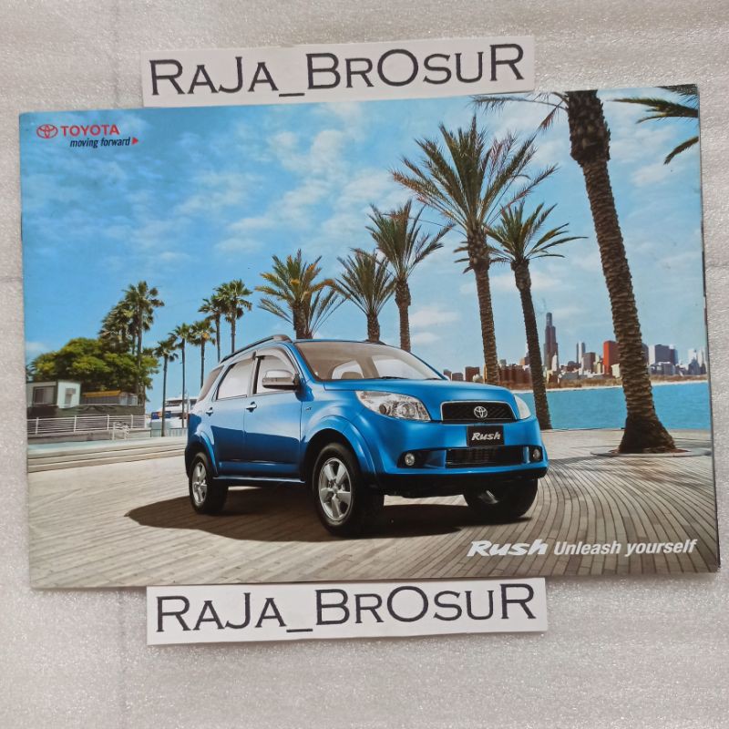 Poster brosur Toyota Rush