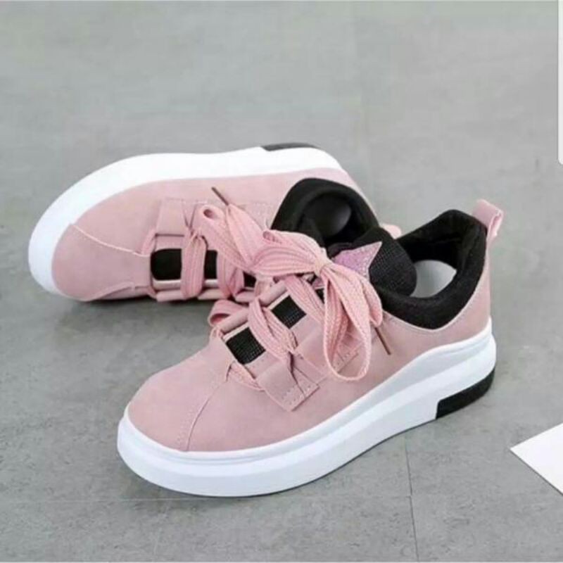 SEPATU SNEAKER WANITA / SEPATU SNEAKER / SEPATU WANITA / SEPATU SNEAKER / SEPATU KULIAH