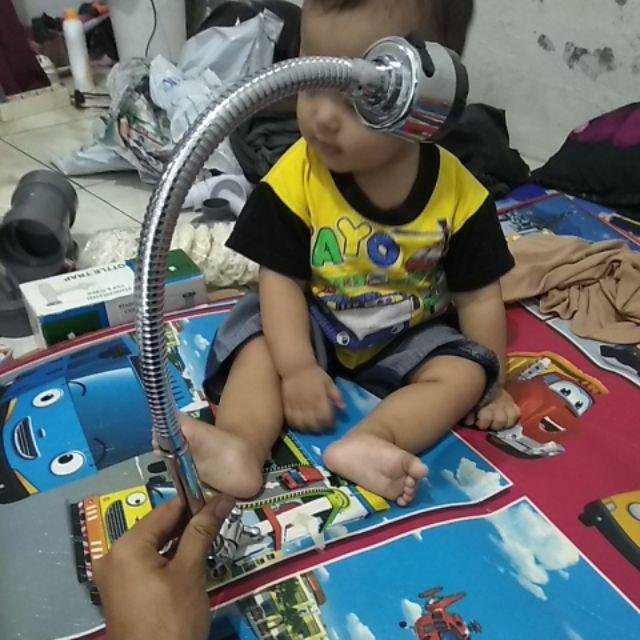 Keran Air Angsa Bak Cuci Piring Fleksibel Besi Stanlees Chrome Wanly 1/2”