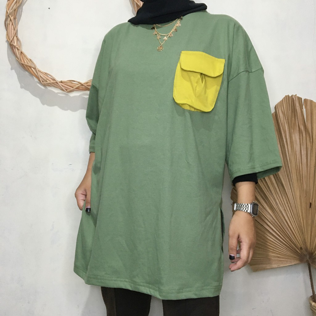 Kaos Oversize Wanita Hijab 3/4 Slit With Pocket