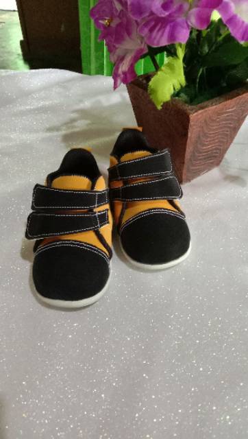 DISCOUNT BESAR BESARAN!! SEPATU ANAK LAKI-LAKI SEPATU SOL BUNYI