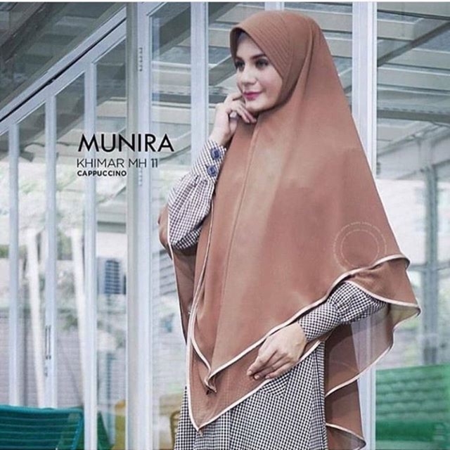 Khimar munira