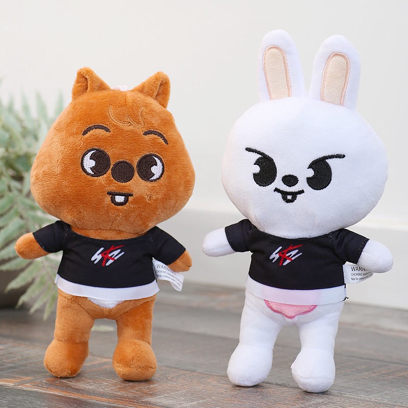 Skzoo Stray Kids Boneka KPOP Stray Kids Skzoo Mainan Mewah Chan Leebit DWAEKKI Jiniret HAN Quokka Untuk Anak-Anak Fans Collection