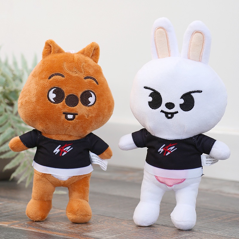 Boneka Plush Kpop SKZOO Stray Kids Anime Wolf Chan/Leebit/DWAEKKI/Jiniret/HAN QUOKKA/BbokAri/PuppyM/Foxl.Ny Plush Doll