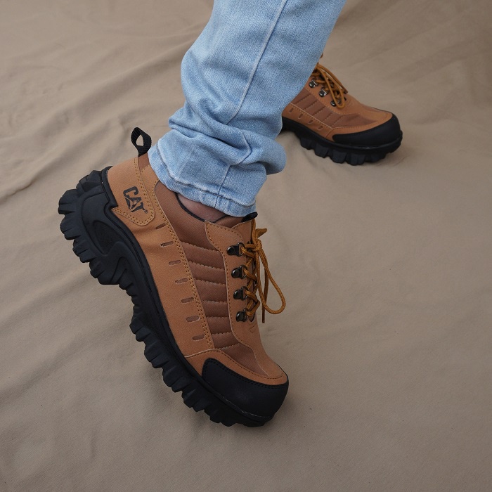 SEPATU CATERPILLAR BULDOZER /SEPATU PRIA SAFETY /SEPATU KERJA/SEPATU BOOT PENDEK - COKLAT