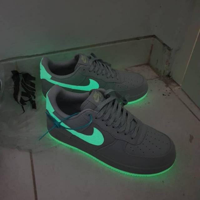 Nike Air Force 1 Grey Volt Glow In The Dark