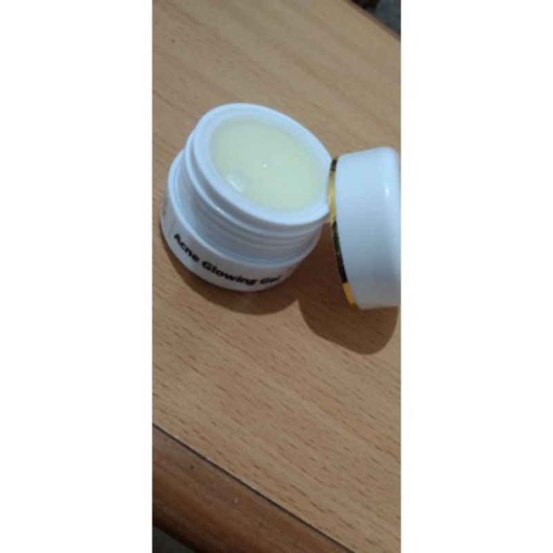 Acne Glowing Gel Dr.Lisa