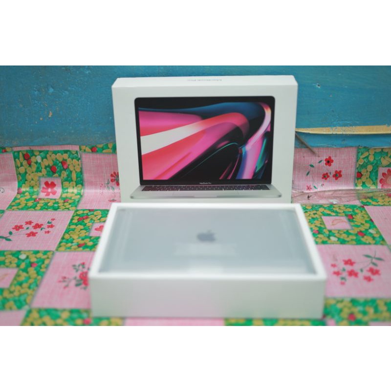 MACBOOK PRO 2020 M1 512 GB IBOX CC 50