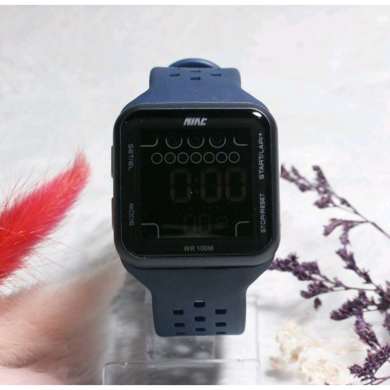 Jam Tangan Kotak Jam Tangan Digital Sporty Stylish Fashion Jam Tangan Rubber Anti Air Unisex