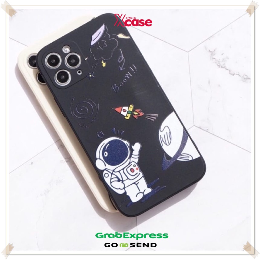 Soft Case iPhone Astronot Lucky &amp; Boow Full Lens Cover Square Edge 6 7 8 SE 6+ 7+ 8+ X XR XS 11 12 Pro Max