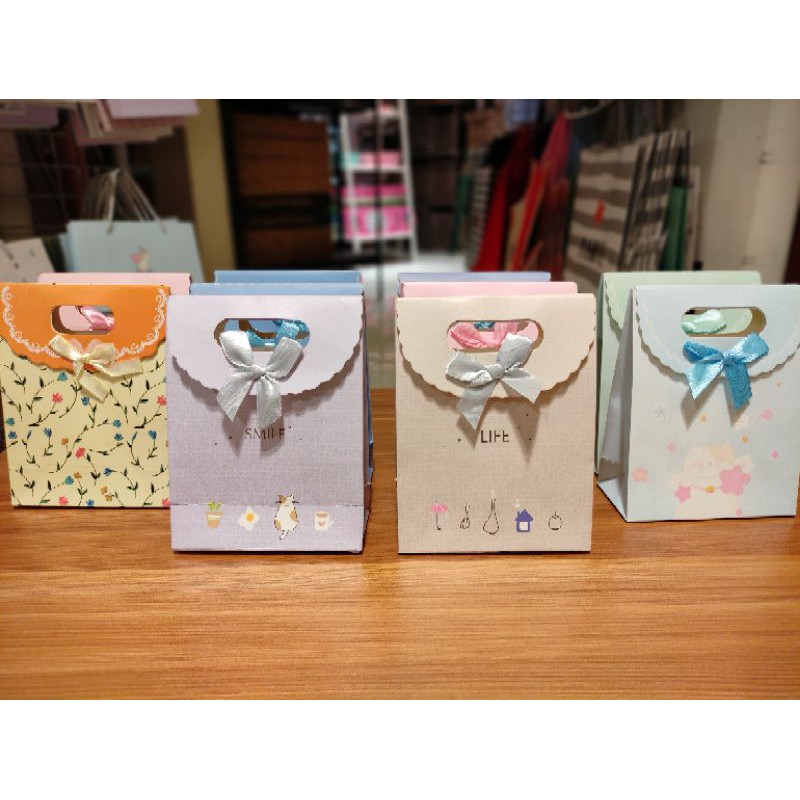 Paper bag Lucu  MINI Ukuran 12,5x6x16, 5