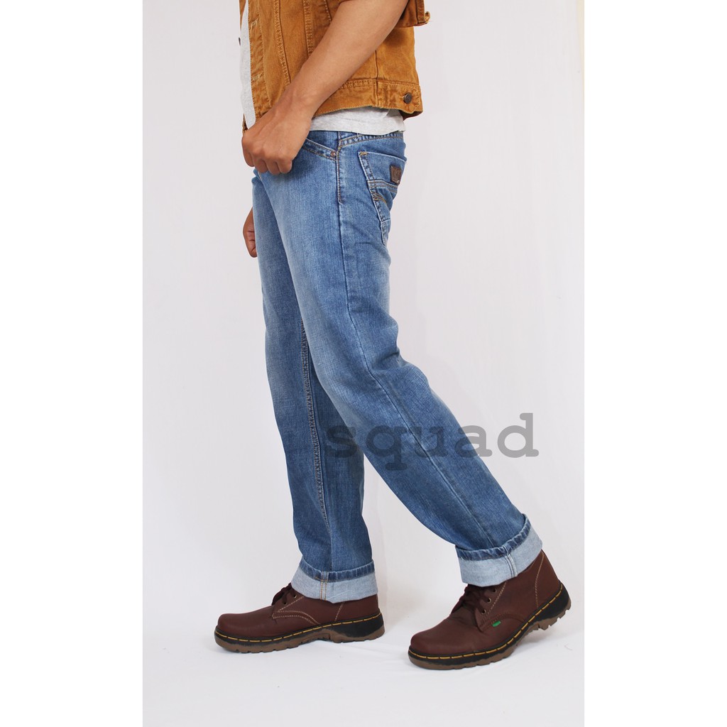 celana jeans biru terang / celana reguler / burlois