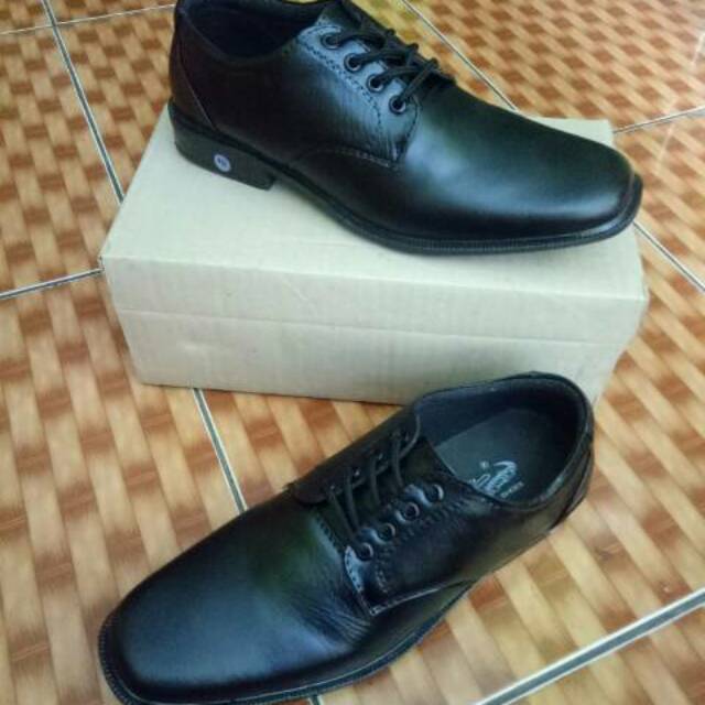 sepatu pantopel tali vantofel hitam kerja kantor