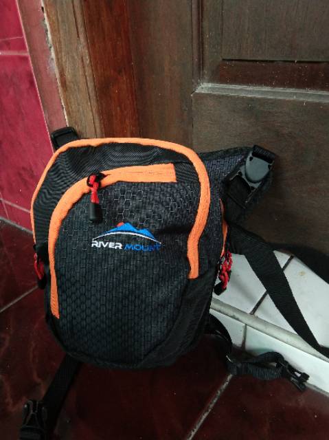 Tas Selempang River Mount Travelpouch Multifungsi