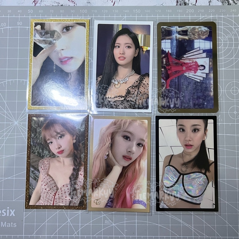 pc twice mina momo jeongyeon gold card nayeon sana chaeyoung feel special