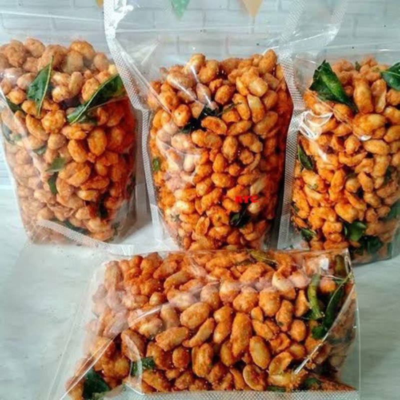 

KACANG THAILAND PEDAS DAUN JERUK//KACANG BAWANG PEDAS//COD//HARGA SELLER 500gram