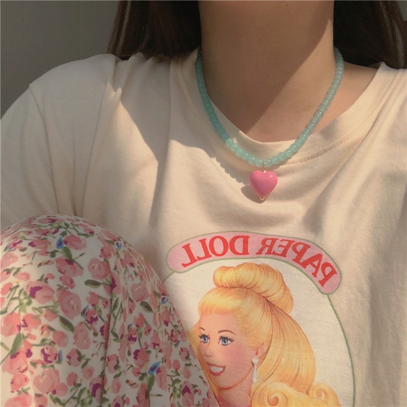 Kalung Rantai Dengan Liontin Hati Warna Pink Kontras Untuk Wanita