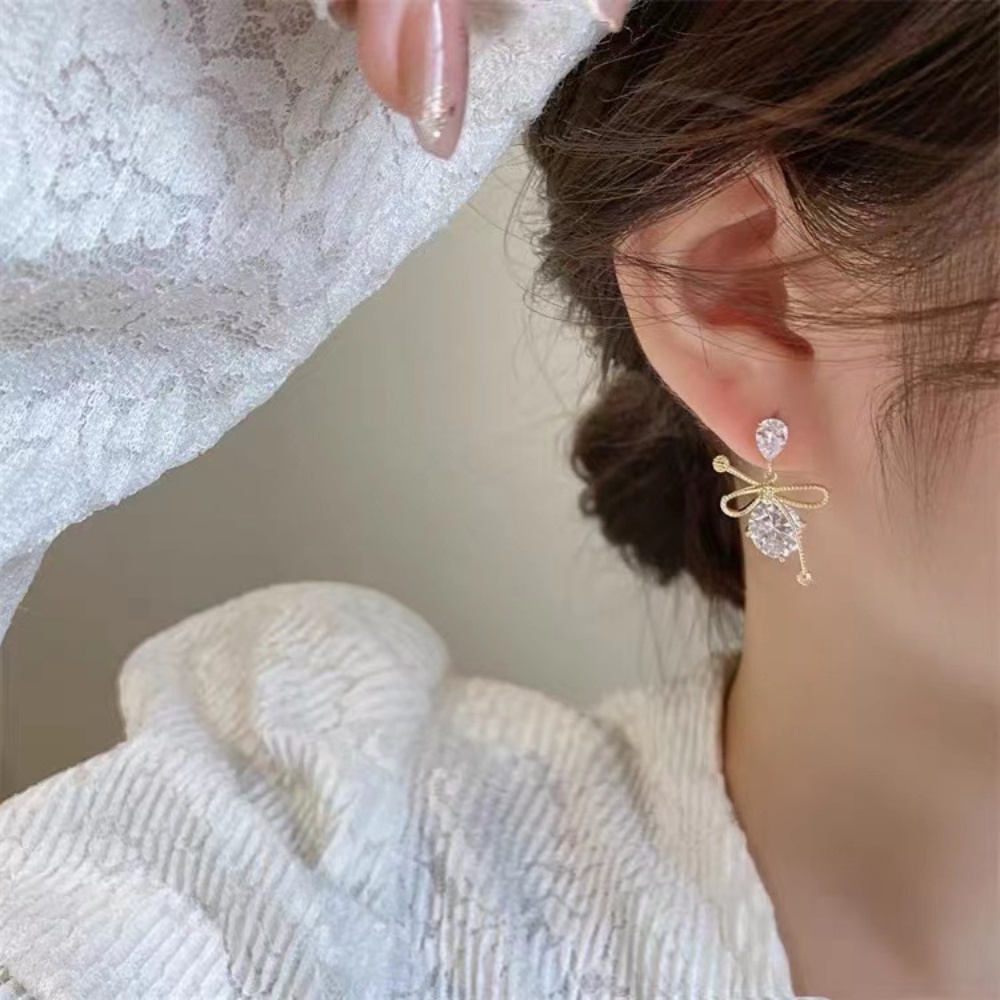 Anting Stud Desain Simpul Gaya Simple Serbaguna Untuk Wanita