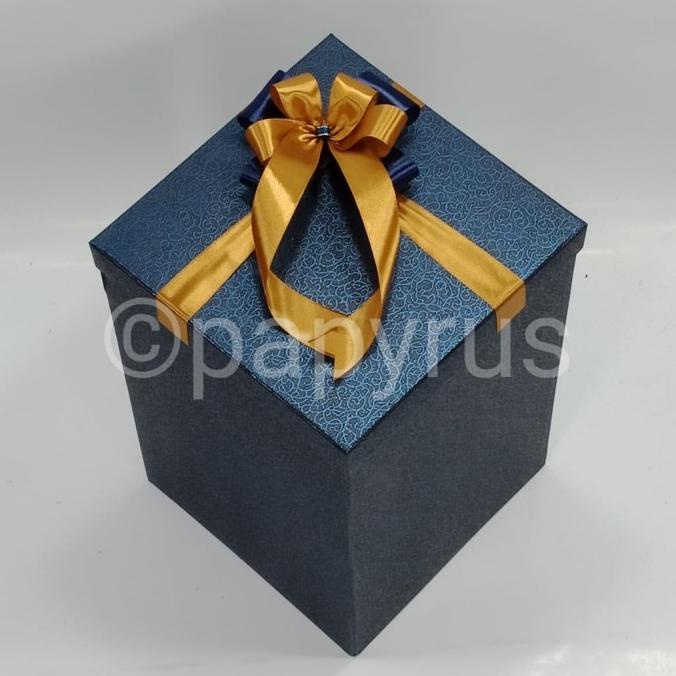 

[COD] PAPYRUS 20x20 Tinggi 30cm Kotak Kado Gift Box Hadiah KOTA KADO [COD]