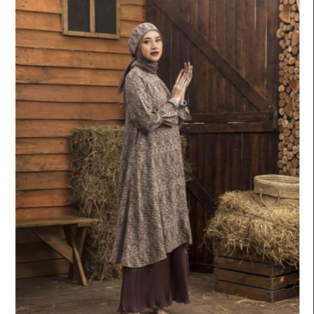 Khadra tunik maroon size S by Lights Clo