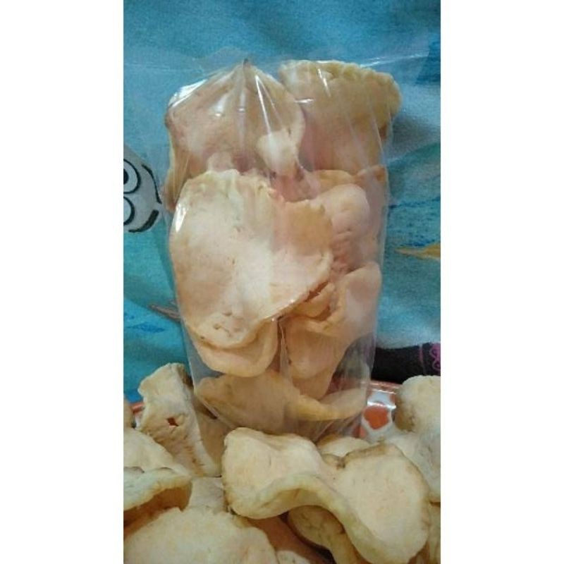 

krupuk udang agak besar