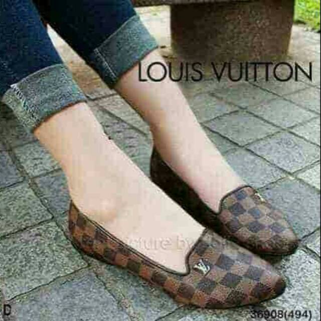 Sepatu flat Louis Vuitton brown