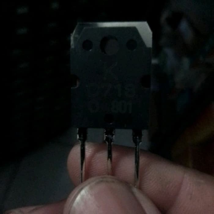 Transistor TR D718 D 718