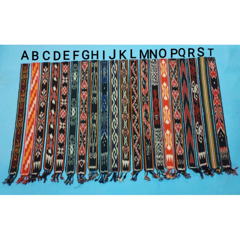 ikat kepala tenun motif dayak kalimantan