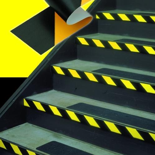 

☛ 3M Hazard Warning Vinyl Marking Tape 766 Black/Yellow, 2 in x 36 yd ➯