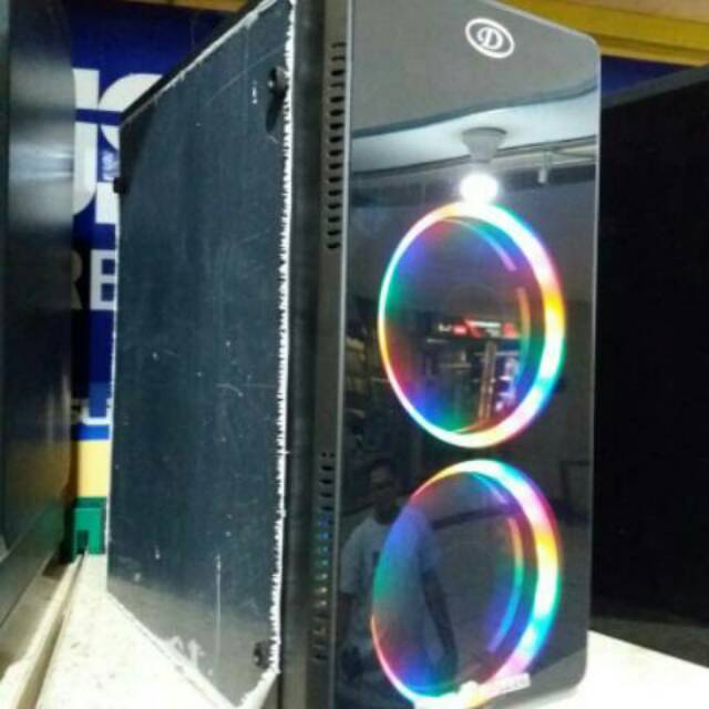 Pc core i5 ram 8 gb Vga 2 Gb ddr5 design dan gaming