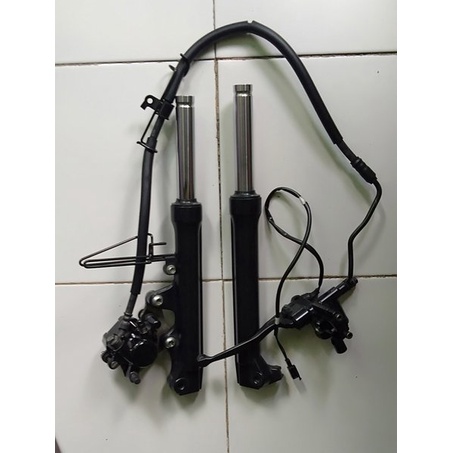 Shockbreaker Depan . Master Kaliper Rem depan Yamaha X Ride New 125 Original Shock depan X Ride 125