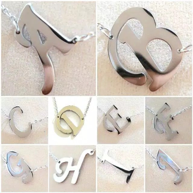 Kalung inisial huruf A-Z Titanium anti karat/kalung alfabet wanita/kalung wanita titanium