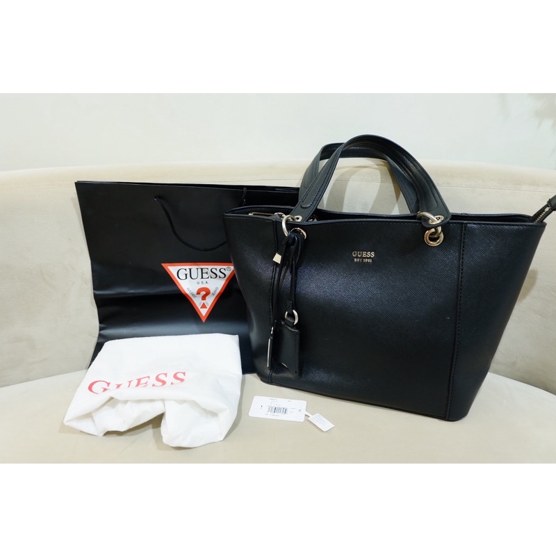 (Preloved) GUESS Tote Bag 100% Original