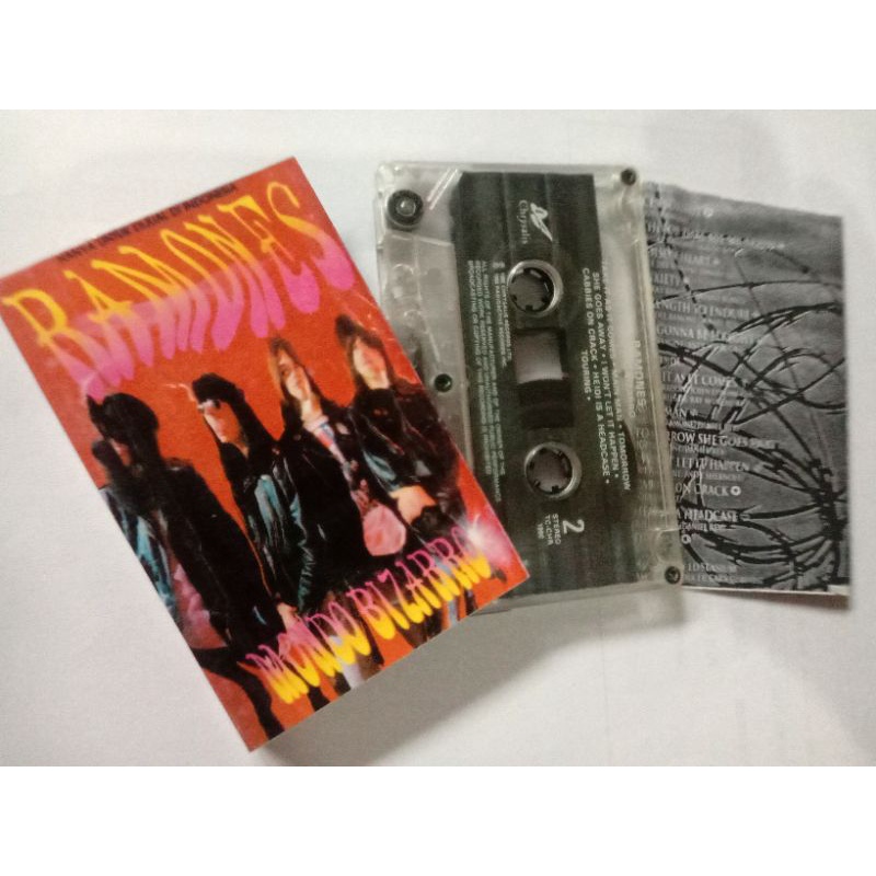 kaset ramones