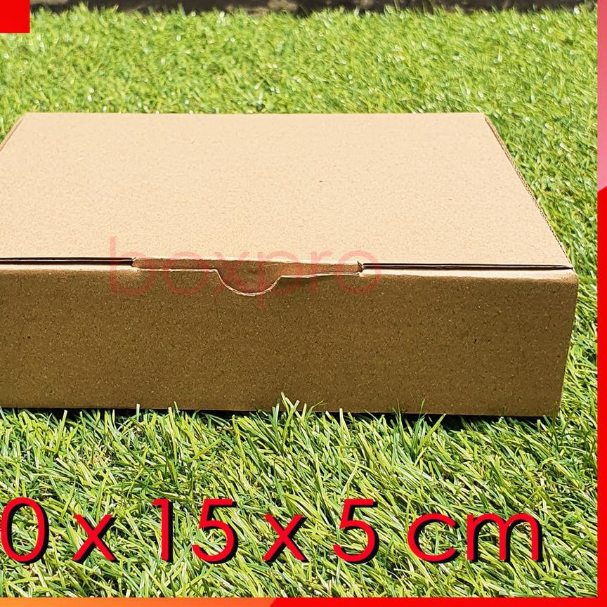 

Model Baru ✧ Kardus Dus uk 20x15x5 cm ( 10pcs ) Die Cut Box Kotak Packing Aksesoris Baju Makanan Piz