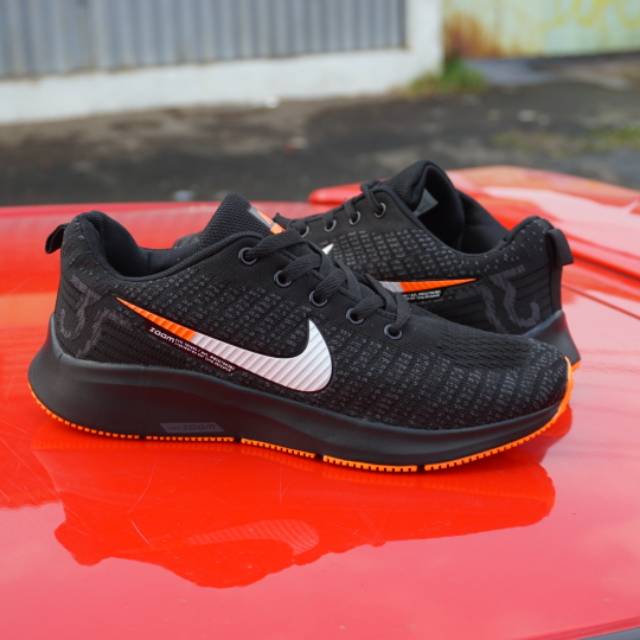  Nike  zoom sneakers cowok Shopee  Indonesia