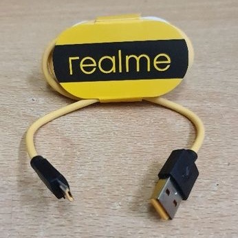 Kabel Data Realme Micro USB Fast Charging peking kotak kecil.