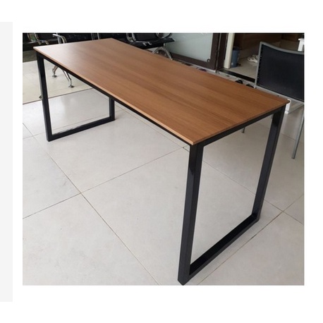 Meja kerja Minimalis ,besi tebal dan kokoh  60×150cm tinggi 75cm Finishing HPL