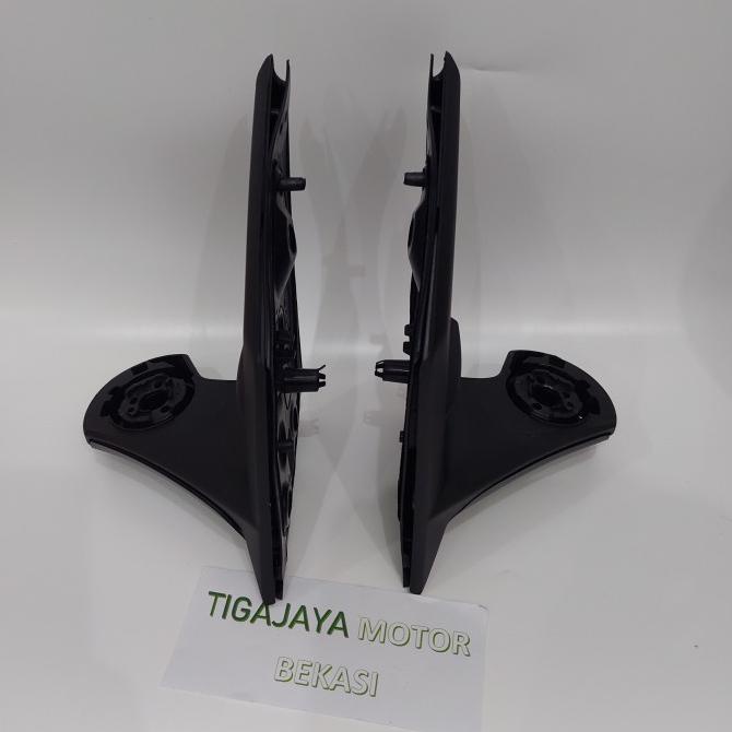 kaki spion dudukan spion toyota calya sigra - kanan Spion Mobil